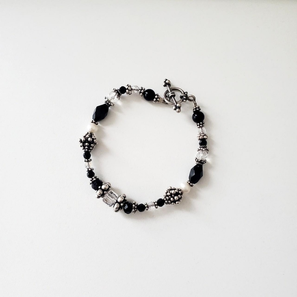 Glass and Pearl Bracelet